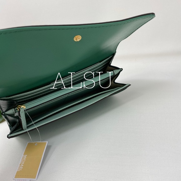 Michael Kors Montgomery LG Wallet Carryall Green - Picture 4 of 6